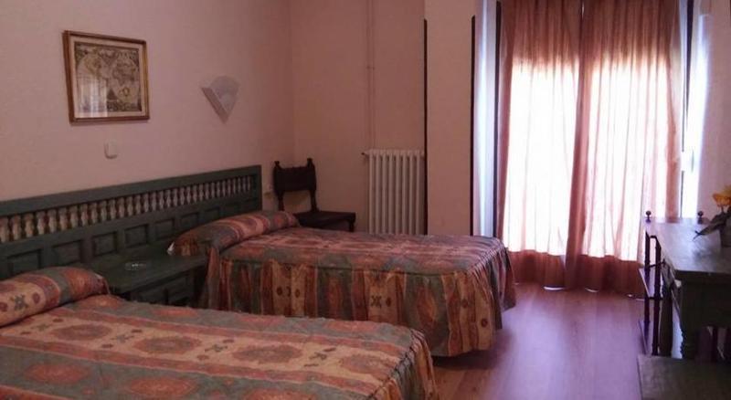 Hotel Montes Blancos Ezcaray Eksteriør bilde