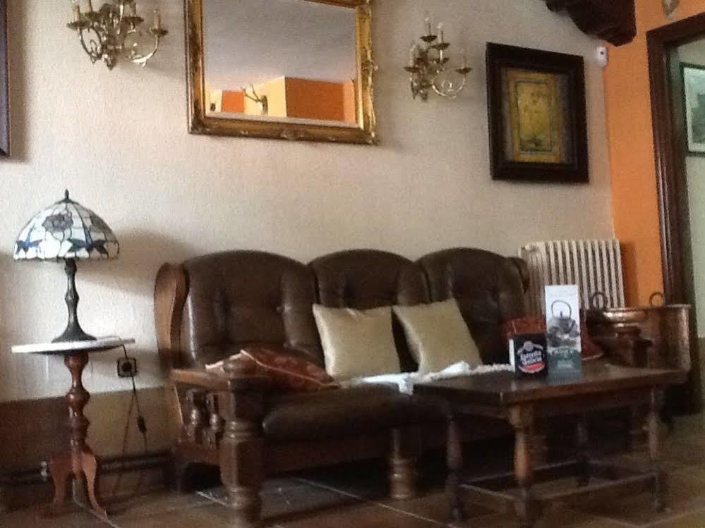 Hotel Montes Blancos Ezcaray Eksteriør bilde